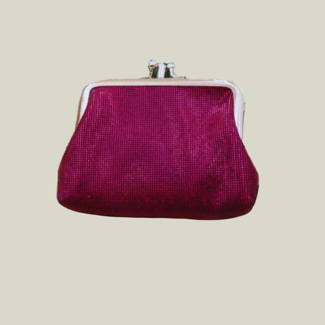 Magenta Lucky Coin Purse with retro clasp and divided sections for mahjong winnings