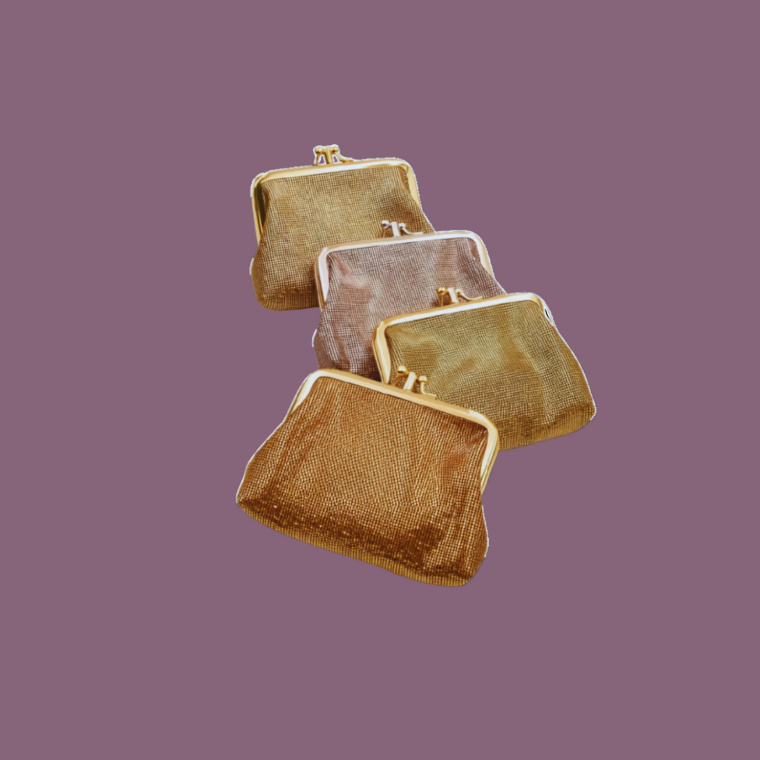 Gold Lucky Coin Purse with retro clasp and divided sections for mahjong winnings